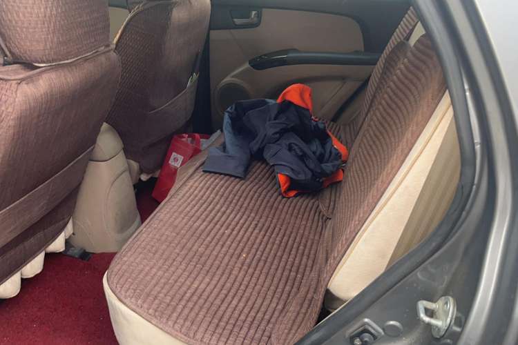 Used Kia Sportage 2012 2.0L Automatic Two-Wheel Drive GL Trim
