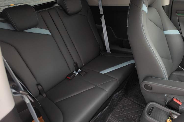 Used Chery New Energy Boundless Pro 2022 301km "Divine Beast" Version Lithium NMC