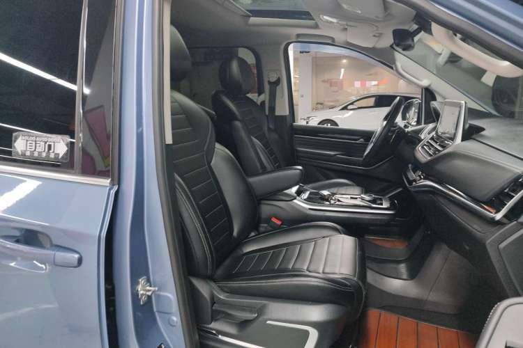 Used SAIC MAXUS G20 2020 2.0T Gasoline Automatic Luxury Edition