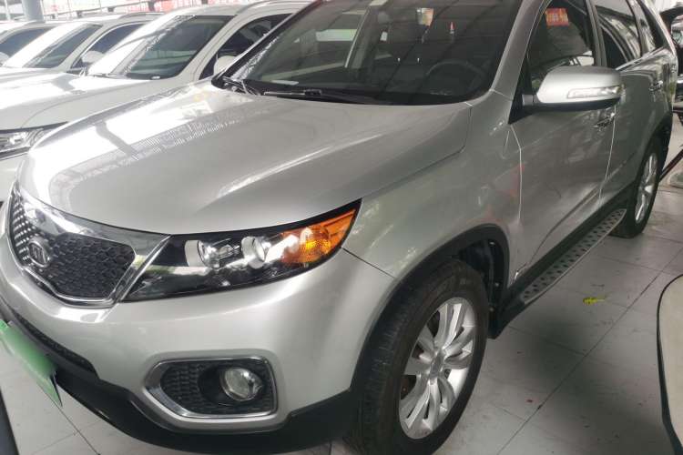 Used Kia Sorento 2012 2.4L Gasoline Luxury Edition