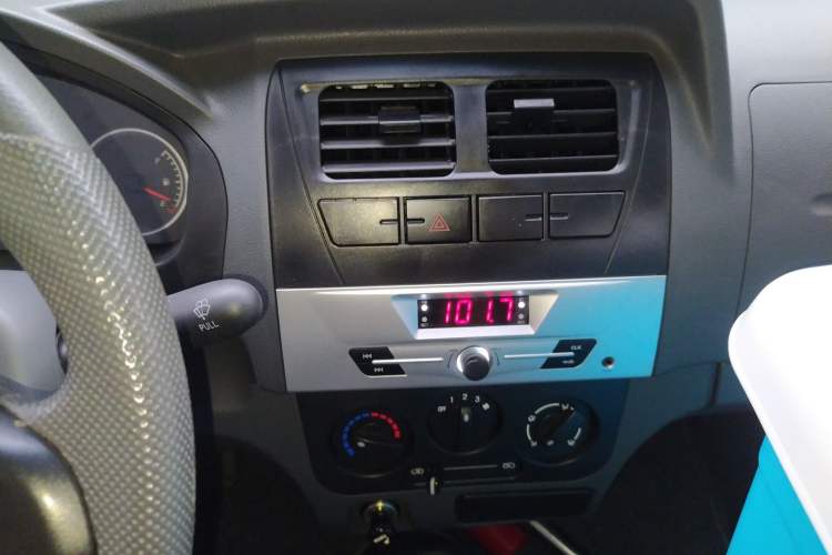 Used Dongfeng Xiaokang K05S 2019 1.2L Practical Version China VI Standard DK12
