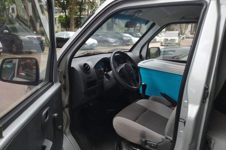 Used Dongfeng Xiaokang K05S 2019 1.2L Practical Version China VI Standard DK12
