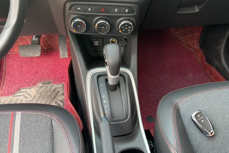 Used Chevrolet Trax 2019 Redline 335T CVT Top-Tier Model China VI Standard
