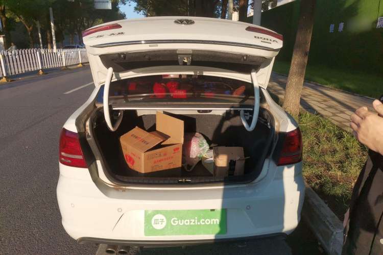 Used Volkswagen Bora 2015 Value Edition 1.4TSI Automatic Sportline Trunk