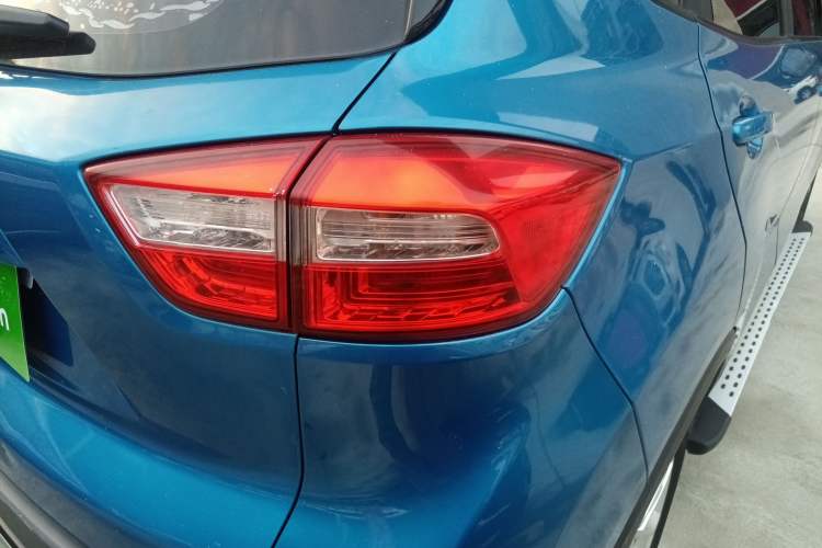 Used Changan CS15 2016 1.5L Manual Fashion Edition
