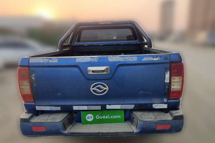 Used Huanghai Jiaolong 2018 2.8T Two-Wheel-Drive Diesel Classic Interior – Classic & Sport Edition
