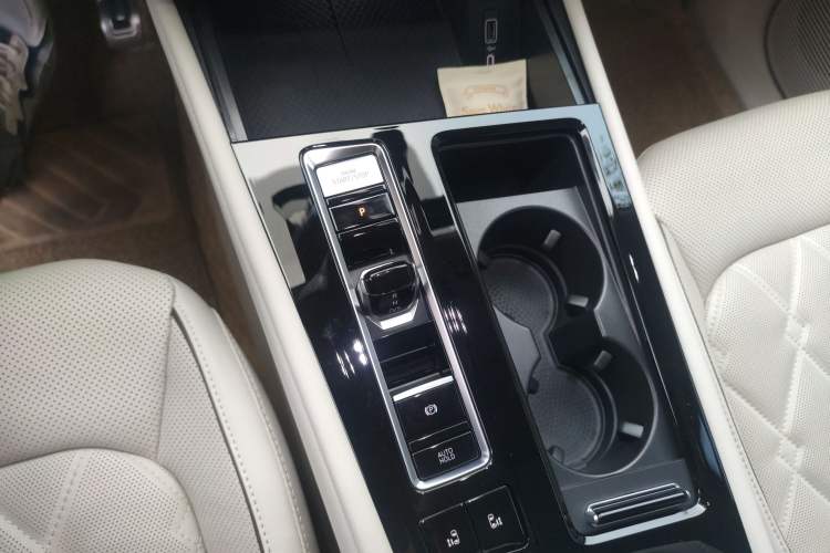 Used Volkswagen Viloran 2023 380TSI Flagship Edition
