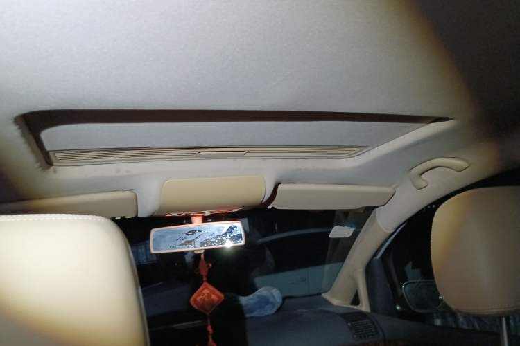 Used Volkswagen Touran 2008 1.8T ZhiZun Edition Manual 5-Seater Headliner