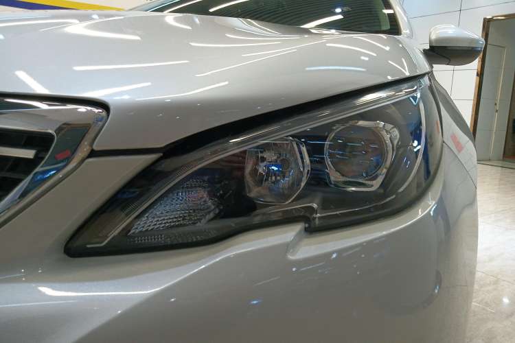 Used Peugeot 308 2019 1.6L Automatic Luxury Version China V Standard Left Front Headlight