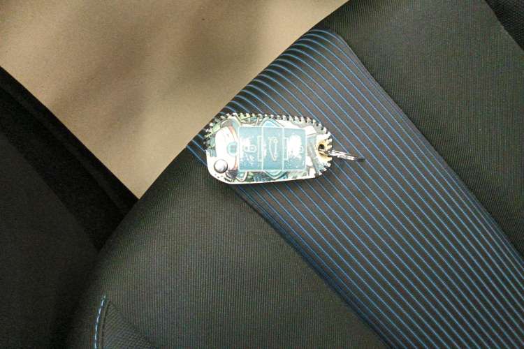 Used Peugeot 308 2019 1.6L Automatic Luxury Version China V Standard Vehicle Key