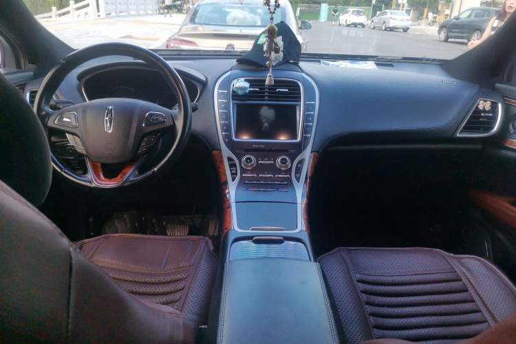 Used Lincoln MKX 2018 2.7T Four-Wheel Drive Prestige Edition