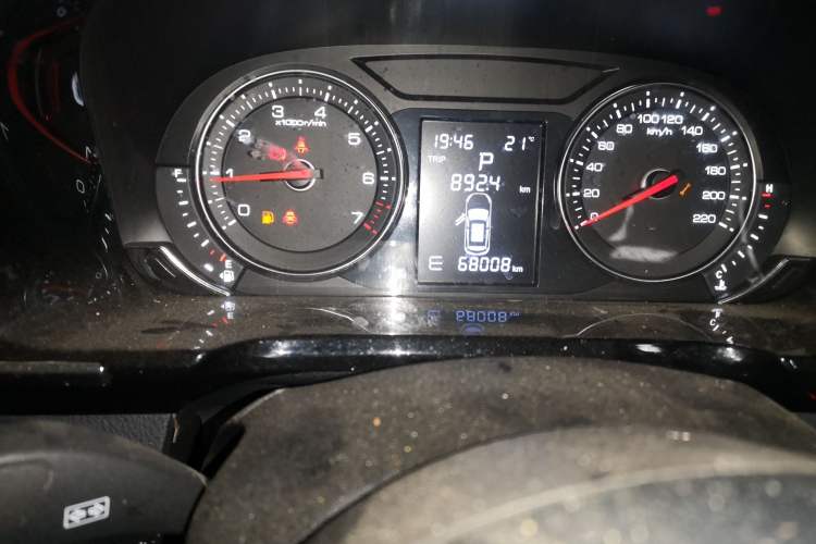 Used Zotye T600 Coupe 2017 1.5T Automatic Luxury Model Odometer Close Up