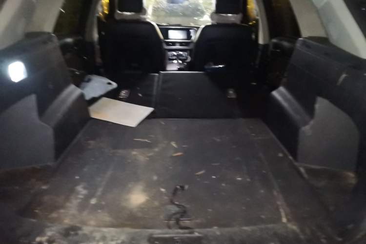 Used Zotye T600 Coupe 2017 1.5T Automatic Luxury Model Trunk