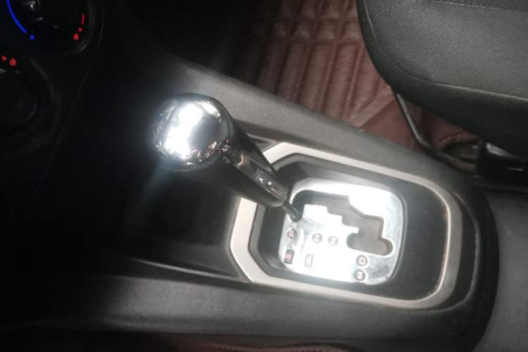 Used Peugeot 301 2014 1.6L Automatic Comfort Edition
