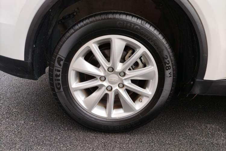 Used Geely Auto Jiajie 2019 1.5TD Manual Comfort Model Right Rear Wheel Hub