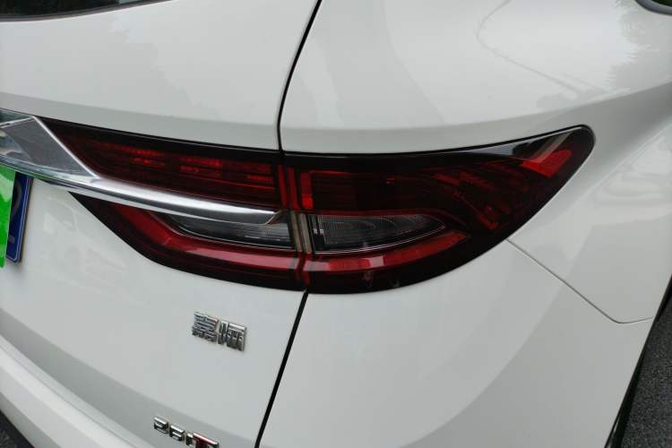 Used Geely Auto Jiajie 2019 1.5TD Manual Comfort Model Right Rear Taillight