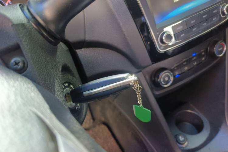 Used JAC iEV 2015 iEV4 Luxury Smart Model