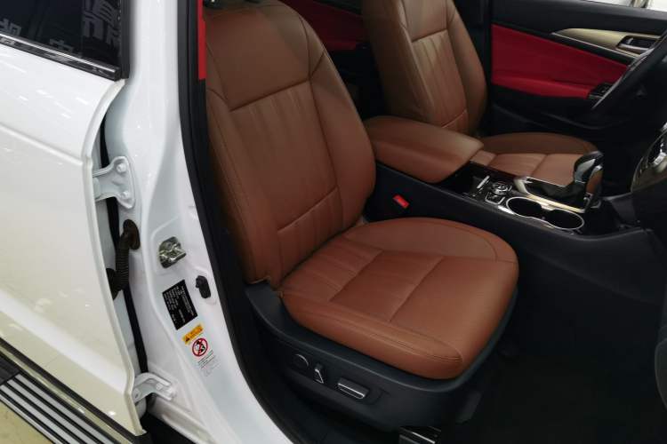 Used Changan CS95 2017 2.0T Two-Wheel Drive Zhitu Edition