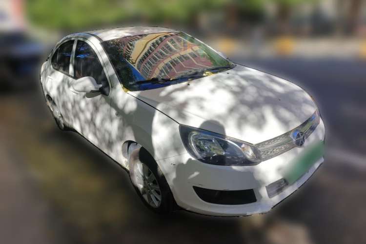 Used JAC iEV 2015 iEV4 Luxury Smart Model