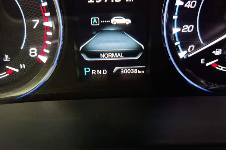 Used Changan CS95 2017 2.0T Two-Wheel Drive Zhitu Edition