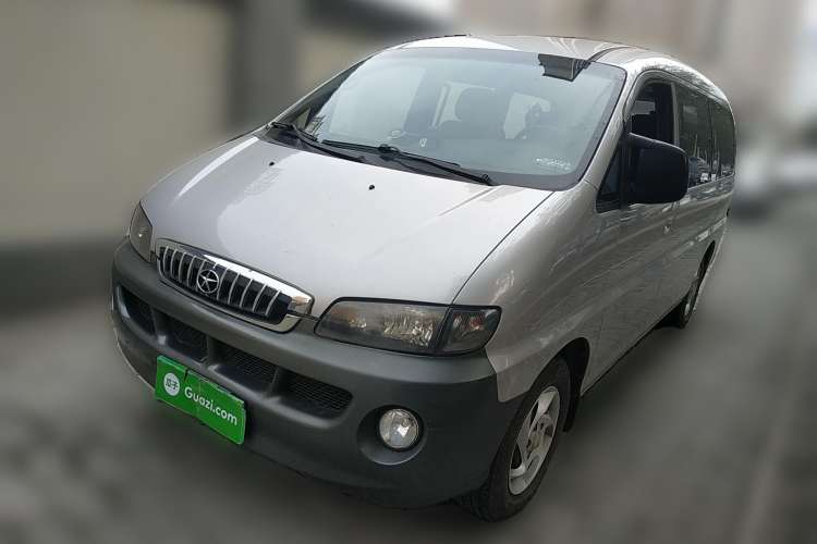 Used JAC Refine 2011 2.0L Shuttle Gasoline Comfort Edition HFC4GA3