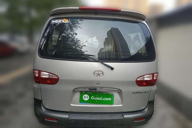 Used JAC Refine 2011 2.0L Shuttle Gasoline Comfort Edition HFC4GA3
