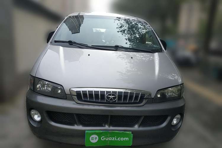 Used JAC Refine 2011 2.0L Shuttle Gasoline Comfort Edition HFC4GA3
