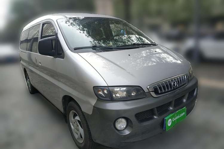 Used JAC Refine 2011 2.0L Shuttle Gasoline Comfort Edition HFC4GA3
