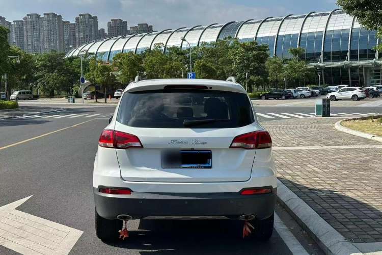 Used Zotye Domy X5 2017 Platinum Edition 1.5T Manual Luxury Model
