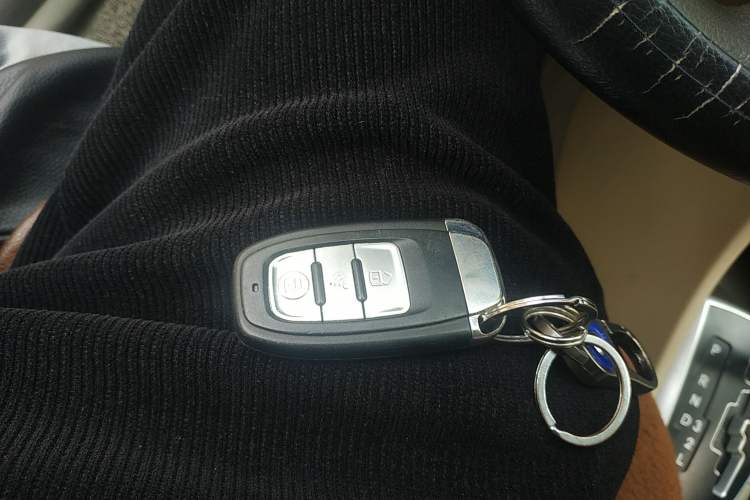 Used Hyundai Verna (older generation) 2013 Sedan 1.4L Automatic Standard GL Model
