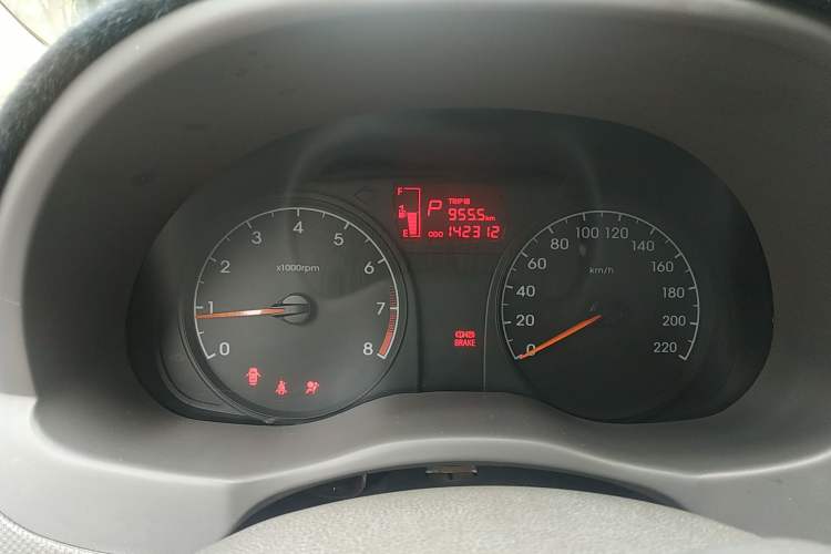 Used Hyundai Verna (older generation) 2013 Sedan 1.4L Automatic Standard GL Model
