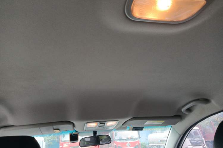 Used JAC Refine S5 2015 1.5T Automatic Elite Model