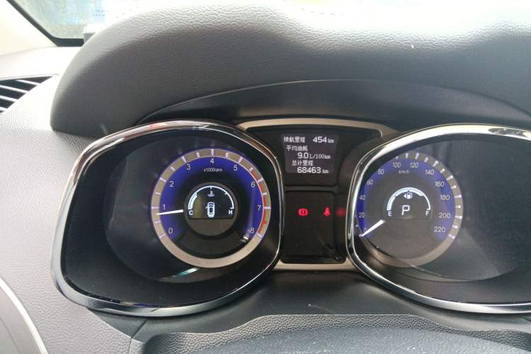 Used JAC Refine S5 2015 1.5T Automatic Elite Model