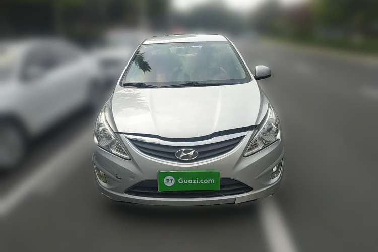 Used Hyundai Verna (older generation) 2013 Sedan 1.4L Automatic Standard GL Model
