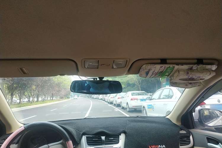 Used Hyundai Verna (older generation) 2013 Sedan 1.4L Automatic Standard GL Model
