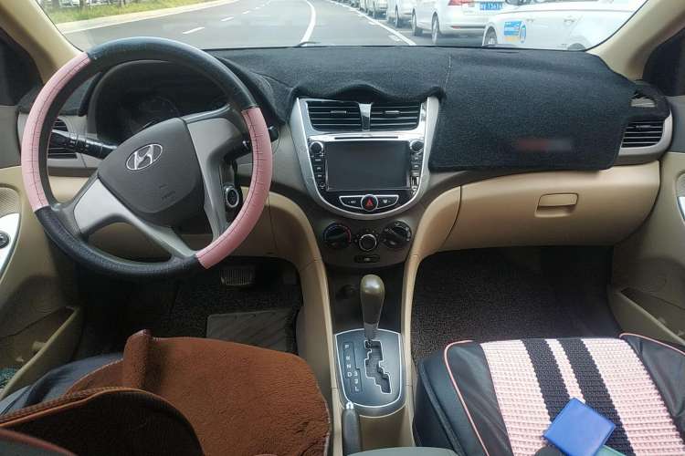 Used Hyundai Verna (older generation) 2013 Sedan 1.4L Automatic Standard GL Model
