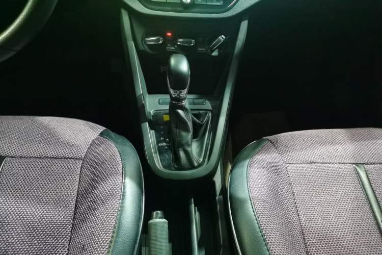Used MG 3 2017 1.5L Automatic Smart Connect Elite Edition
