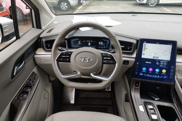 Used Hyundai Custo 2022 270TGDi Smart Luxury Flagship Edition TOP