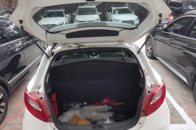 Used Mazda Mazda 2 2008 1.5L Automatic Luxury Version
