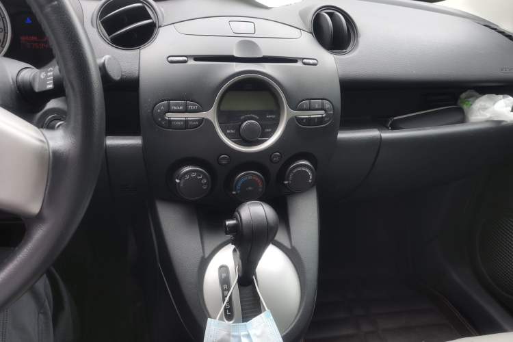 Used Mazda Mazda 2 2008 1.5L Automatic Luxury Version
