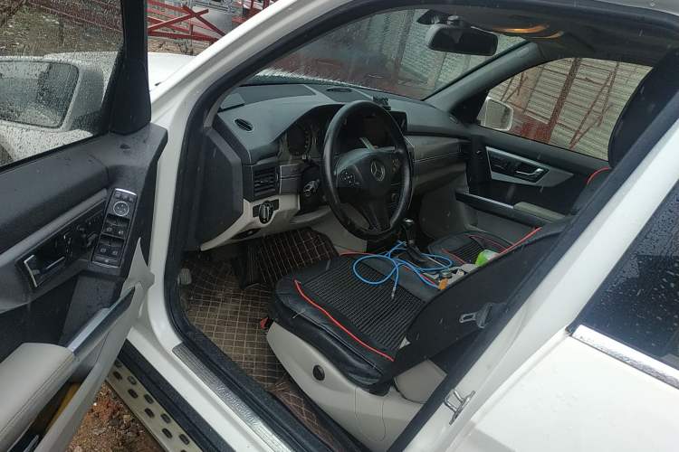 Used Mercedes-Benz GLK-Class 2008 GLK 300 4MATIC Luxury Model Driver Seat