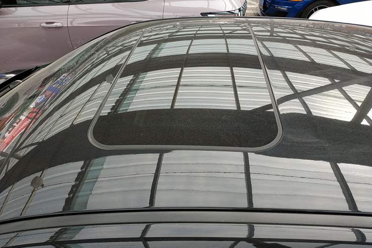 Used Hongqi H7 2013 2.5L Prestige Model