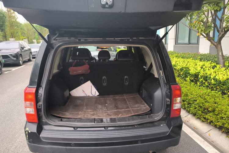 Used Jeep Patriot 2014 2.0L Sport Enhanced Edition