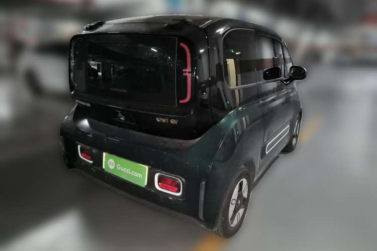 Used Baojun KiWi EV 2022 Designer Lite Edition Lithium Iron Phosphate
