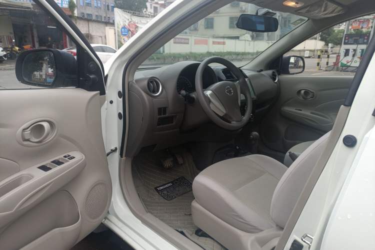 Used Nissan Sunny 2015 1.5XE CVT Comfort Edition

