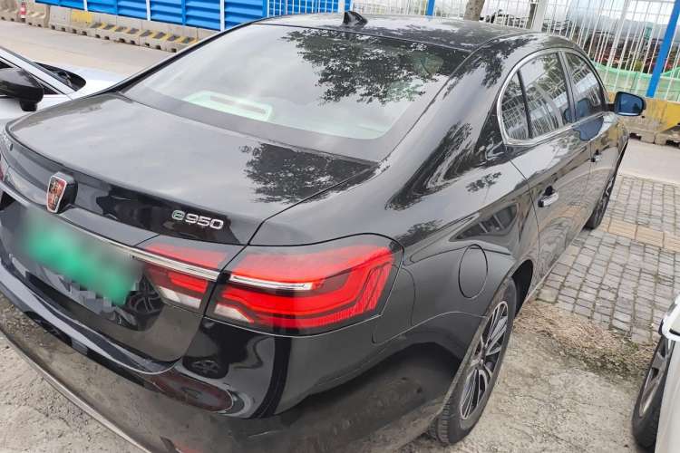 Used Roewe e950 2017 50T Hybrid Connected Executive Edition
