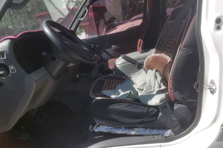 Used Jinbei Hiace 2018 2.0L Fifth-Generation Kuaiyunwang Deluxe Standard Top 10-Seater 4G21C