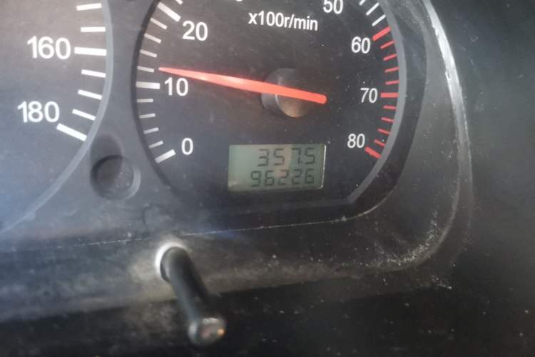 Used Jinbei Hiace 2018 2.0L Fifth-Generation Kuaiyunwang Deluxe Standard Top 10-Seater 4G21C