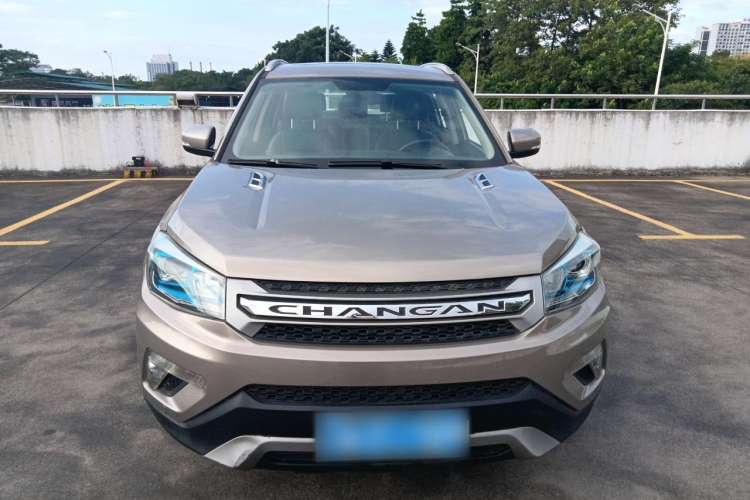 Used Changan CS75 2014 2.0L Manual Luxury Version China IV Standard
