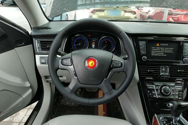 Used Hongqi H7 2013 2.5L Prestige Model